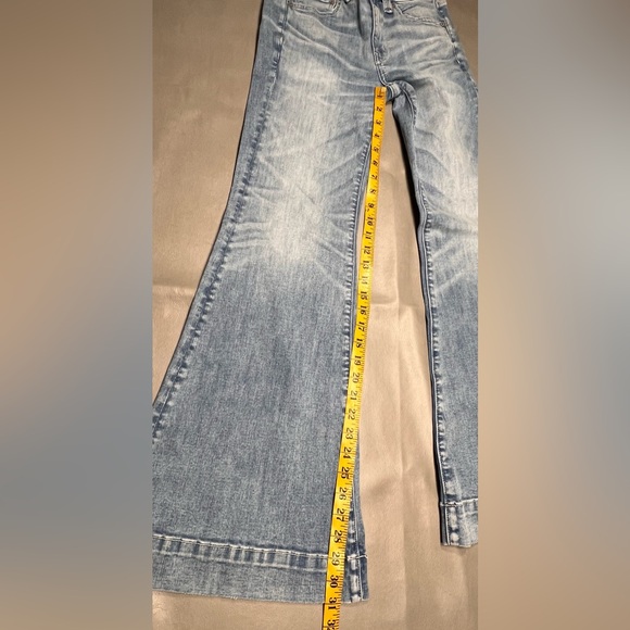 American Eagle AE Next Level Stretch Festival Flare Jeans Size 4 W27 NWT! - Picture 6 of 9